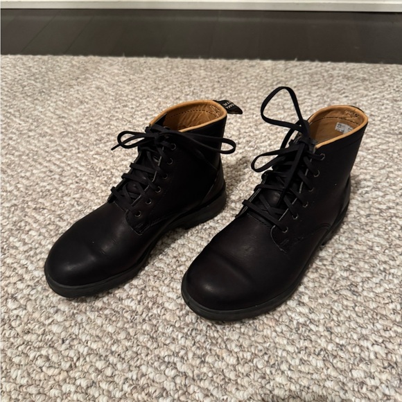 Blundstone Shoes - Blundstone Black Lace Up Boots - Size 3.5 UK